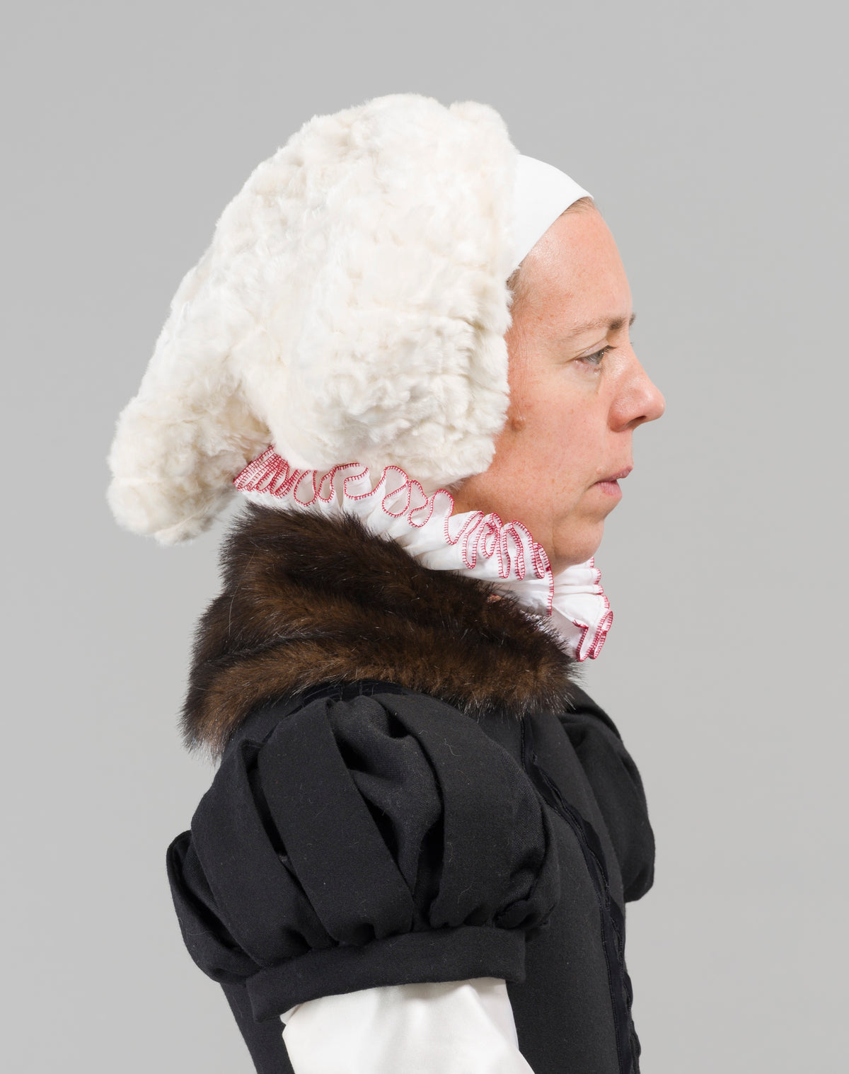 Finished Garment - Tudor woman's lettice cap