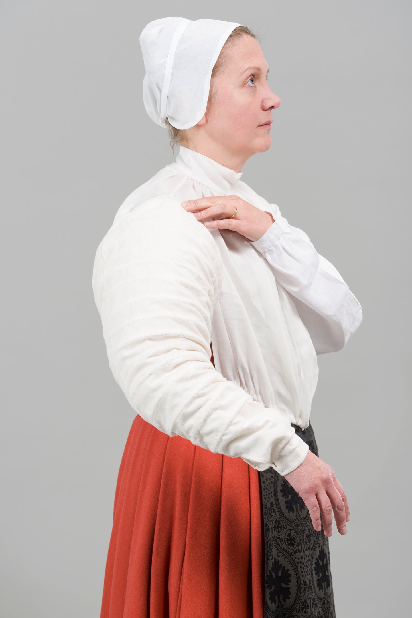 Pattern for a pair of Elizabethan farthingale sleeves