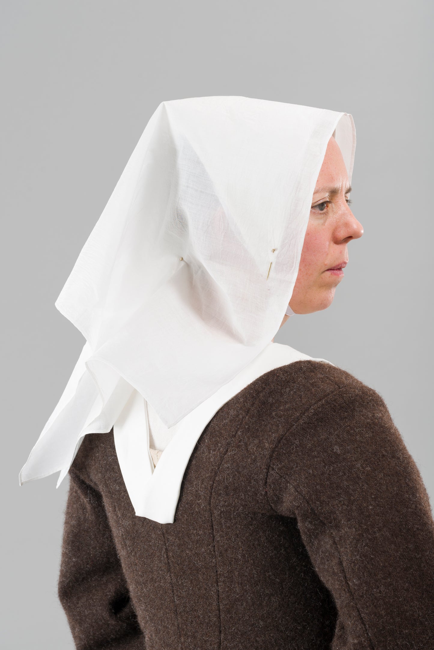 Pattern for Tudor woman’s head linen