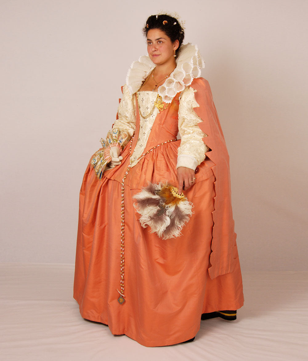 Pattern for late Elizabethan lady's gown with variations