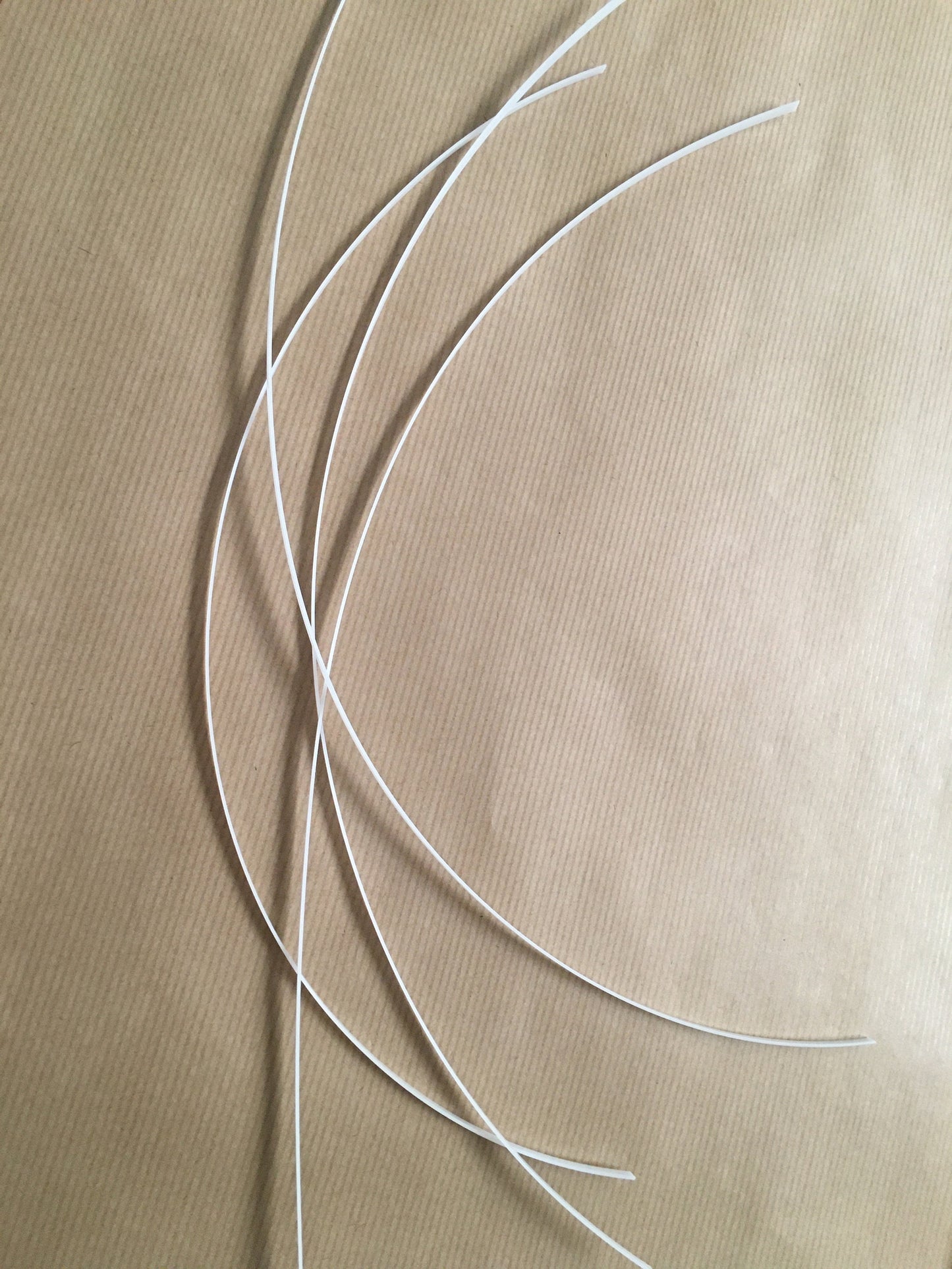 Synthetic 4mm whalebone - ideal for bodies or corsets and sleeve supports - 10 yards (9.1 metres)