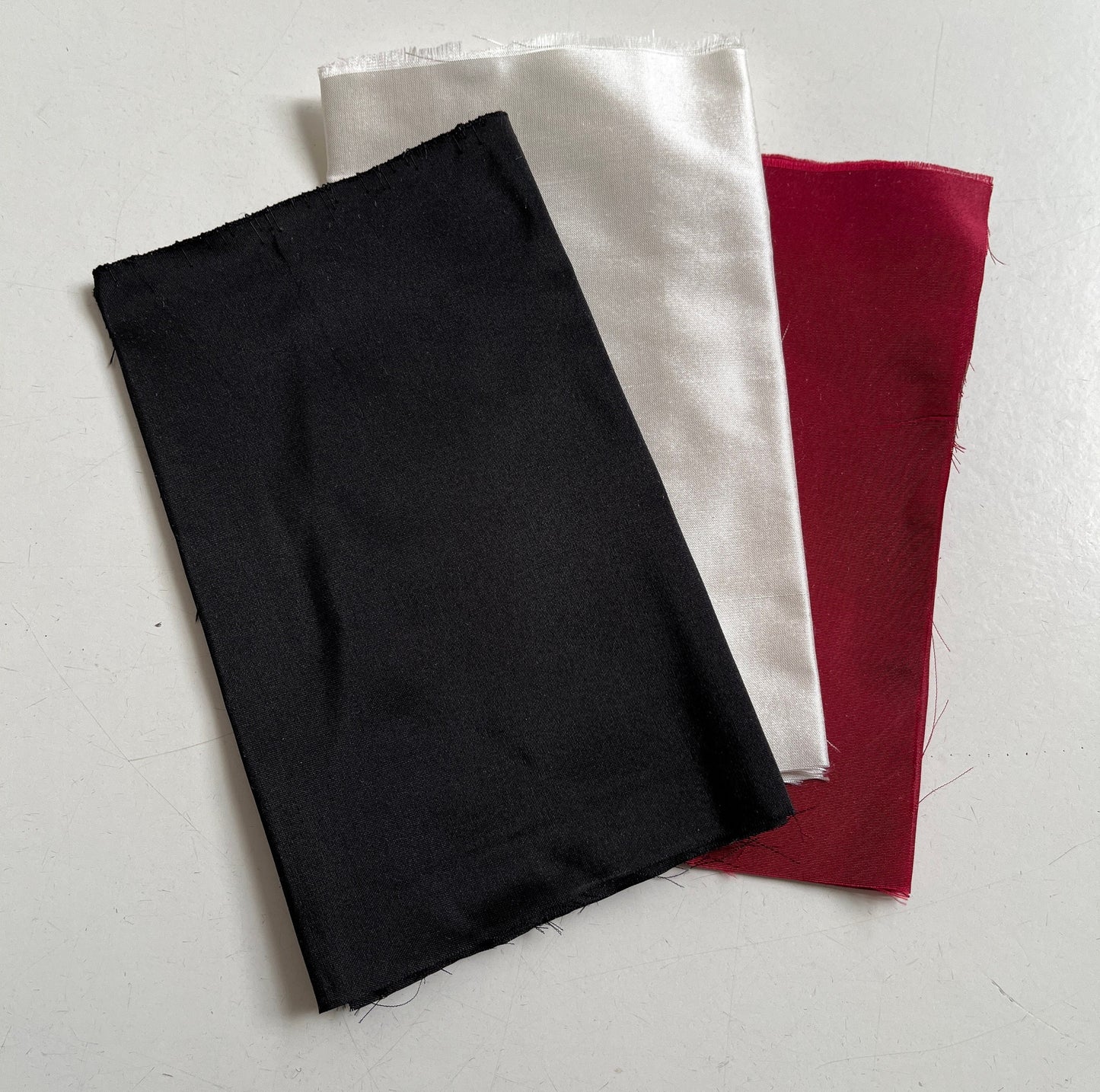 Kit for a Tudor woman's French hood