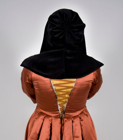 Finished Garment - Early Tudor woman's round velvet bonnet & silk veil