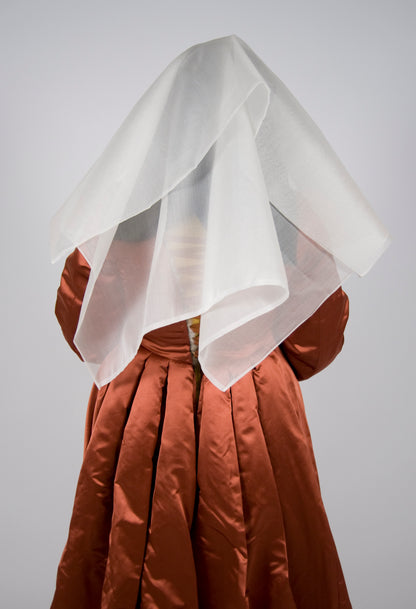 Finished Garment - Early Tudor woman's round velvet bonnet & silk veil
