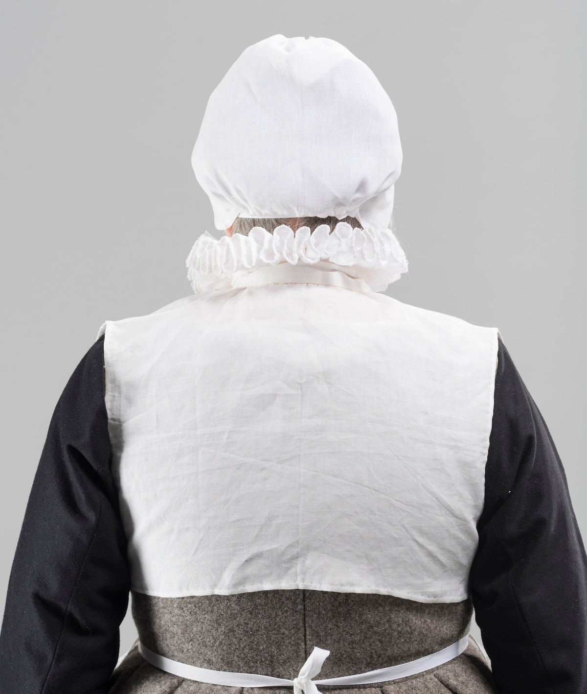 Finished garment - Tudor woman's white linen partlet with ruff