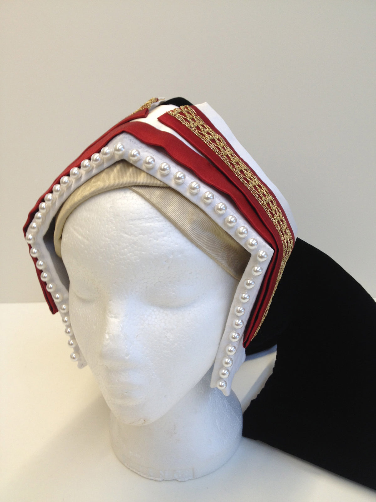 Finished Garments - Tudor woman's bonnet, paste and frontlet EX DISPLAY