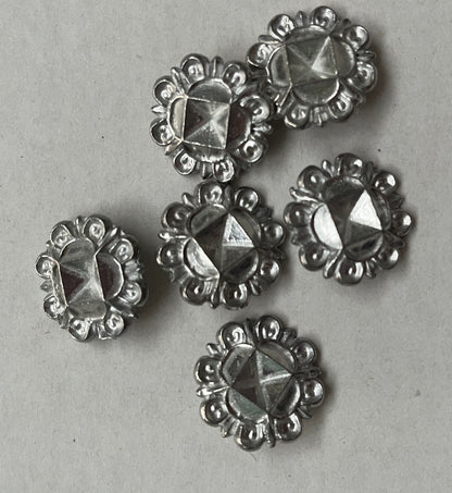Replica Tudor style cast pewter jewel fittings (ouches) for Renaissance or Elizabethan reenactment