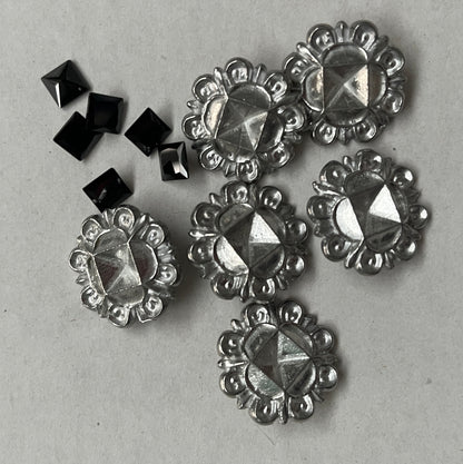 Replica Tudor style cast pewter jewel fittings (ouches) for Renaissance or Elizabethan reenactment
