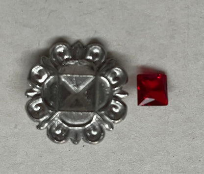 Replica Tudor style cast pewter jewel fittings (ouches) for Renaissance or Elizabethan reenactment