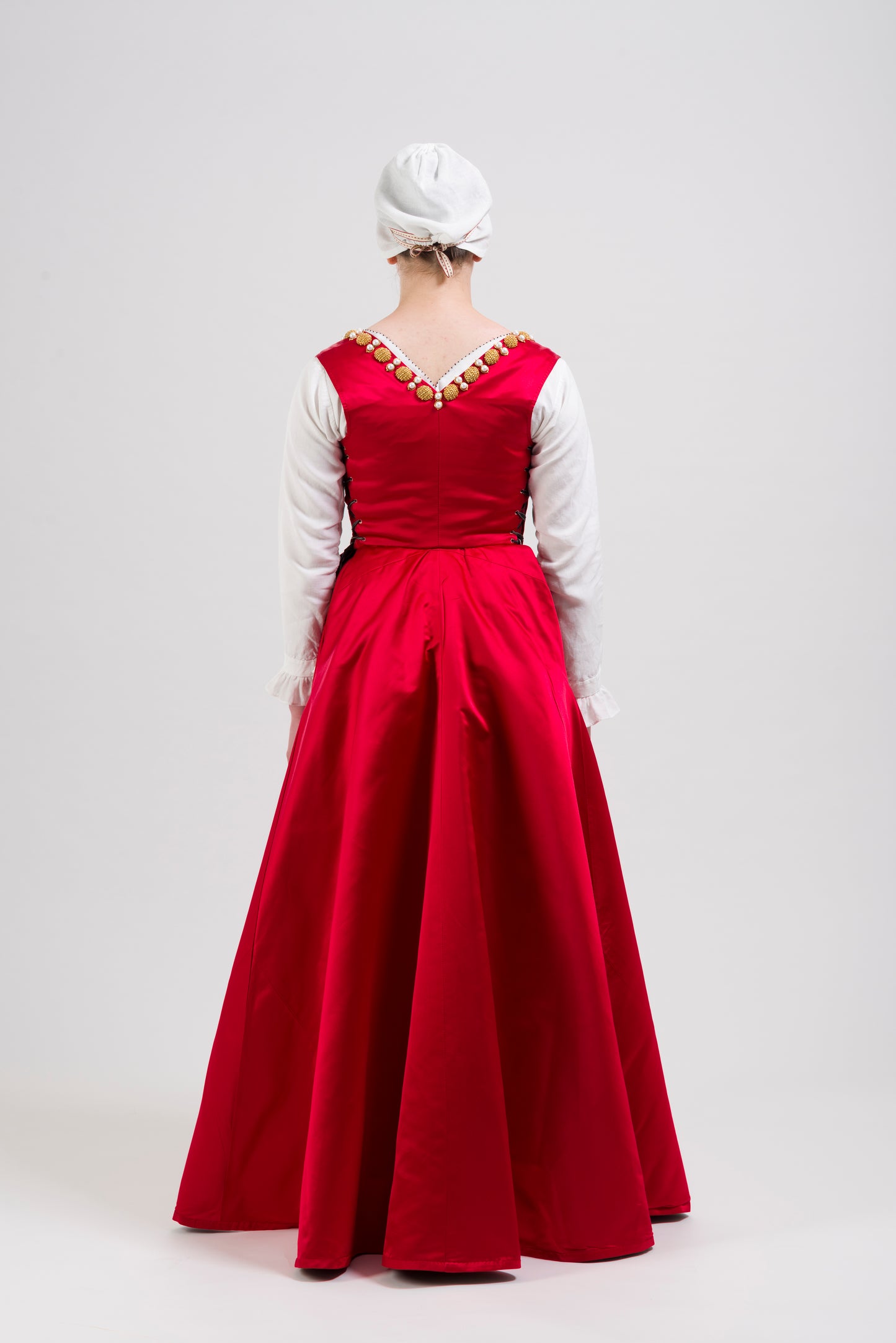Finished costume - Silk damask gown, silk satin kirtle with jewelled neckline and strapwork sleeves