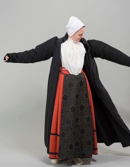 Finished garment - Tudor woman's white ramie gorget