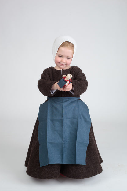 COMPLETE EXHIBITION - The Tudor Child: clothing and culture 1485 to 1625
