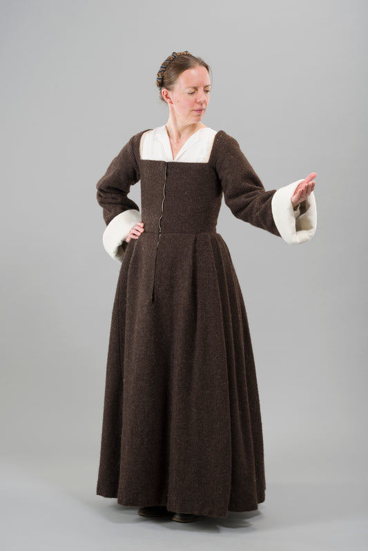 Finished garment - Tudor woman's poor black round gown as featured in The Typical Tudor (Copy)