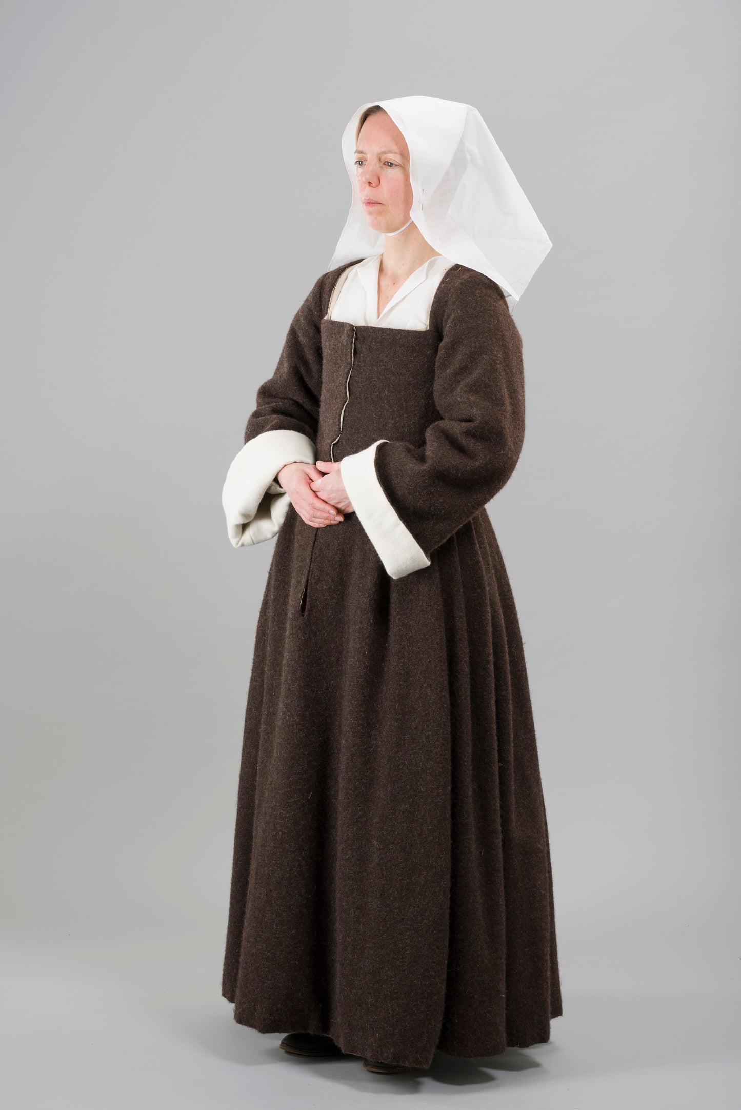 Finished garment - Tudor woman's poor black round gown as featured in The Typical Tudor (Copy)