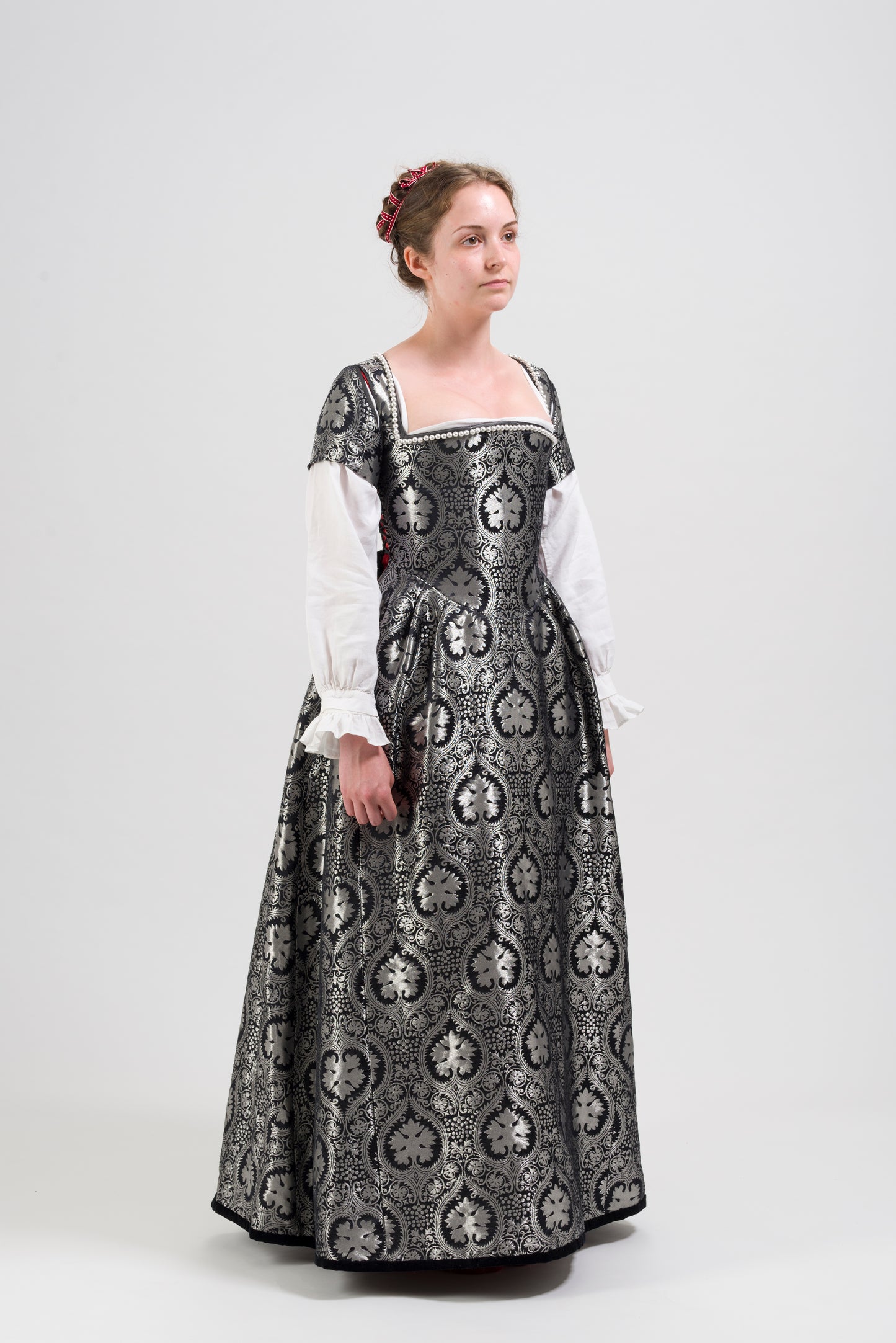 Finished costume - Crimson velvet gown, silver silk damask kirtle with jewelled neckline and matching sleeves (Copy)