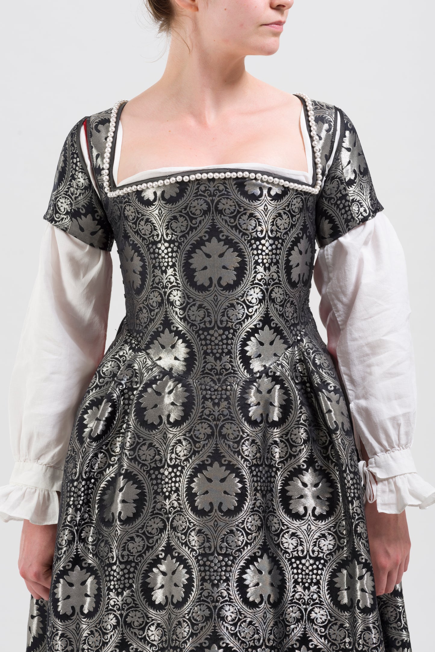 Finished costume - Crimson velvet gown, silver silk damask kirtle with jewelled neckline and matching sleeves (Copy)
