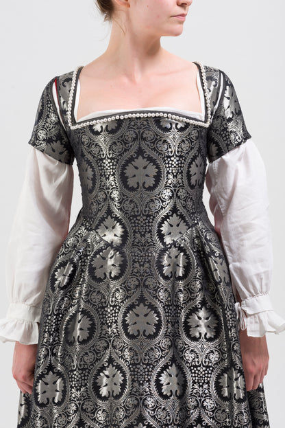 Finished costume - Crimson velvet gown, silver silk damask kirtle with jewelled neckline and matching sleeves (Copy)