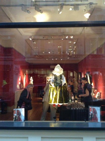 COMPLETE EXHIBITION - The Tudor Child: clothing and culture 1485 to 1625