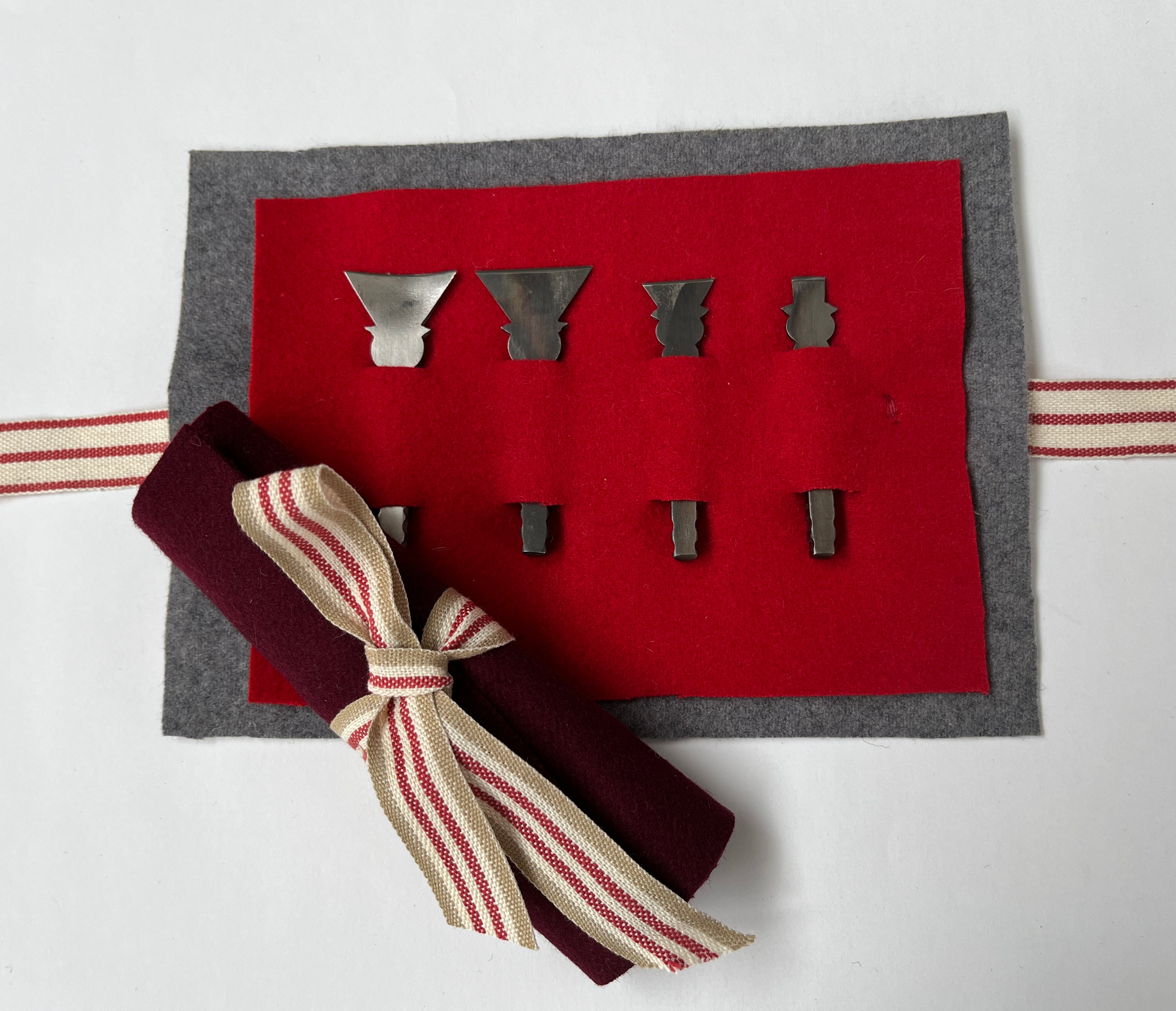 Pinking (or slashing) and buttonhole tool set for Tudor style 16th cen ...