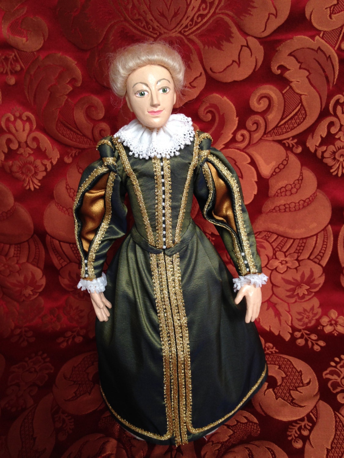 Kit for a Tudor style woman doll with blonde hair – The Tudor Tailor