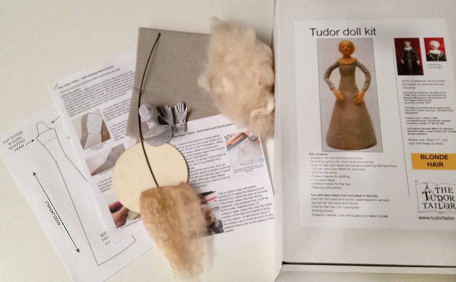 Kit for a Tudor style woman doll with blonde hair – The Tudor Tailor