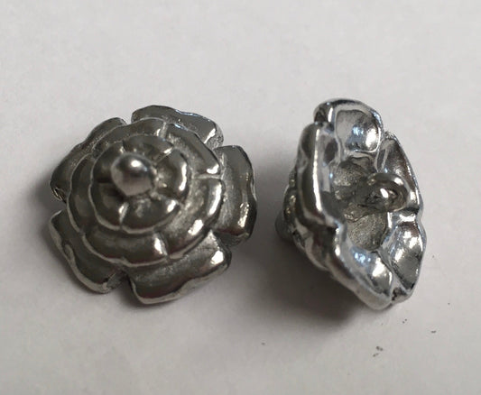 Set of 12 replica Tudor pewter Dudley buttons for Renaissance or Elizabethan reenactment, 5/8" (16mm)