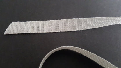 White or black 100% linen tape for Renaissance or Elizabethan reenactment in two widths 3/8in or 3/4in (10mm or 18mm wide) - sold by the half yard